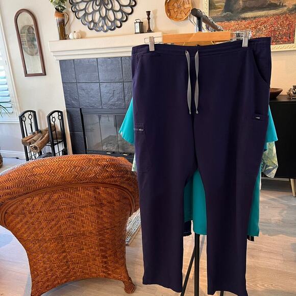 Figs Scrub Pants Mens Size XXL Navy Technical Collection Medical Nursing Pockets - Picture 16 of 16